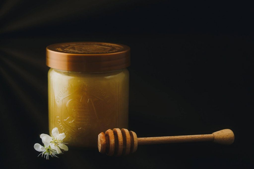 Honig ist ein natürliches Süßungsmittel